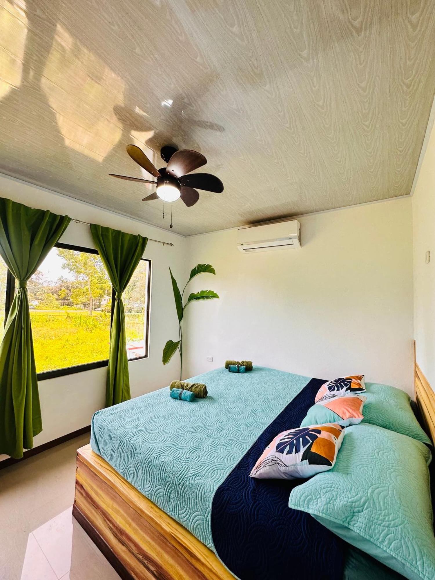 Oso Perezoso Pool Villa Puerto Viejo de Talamanca Экстерьер фото