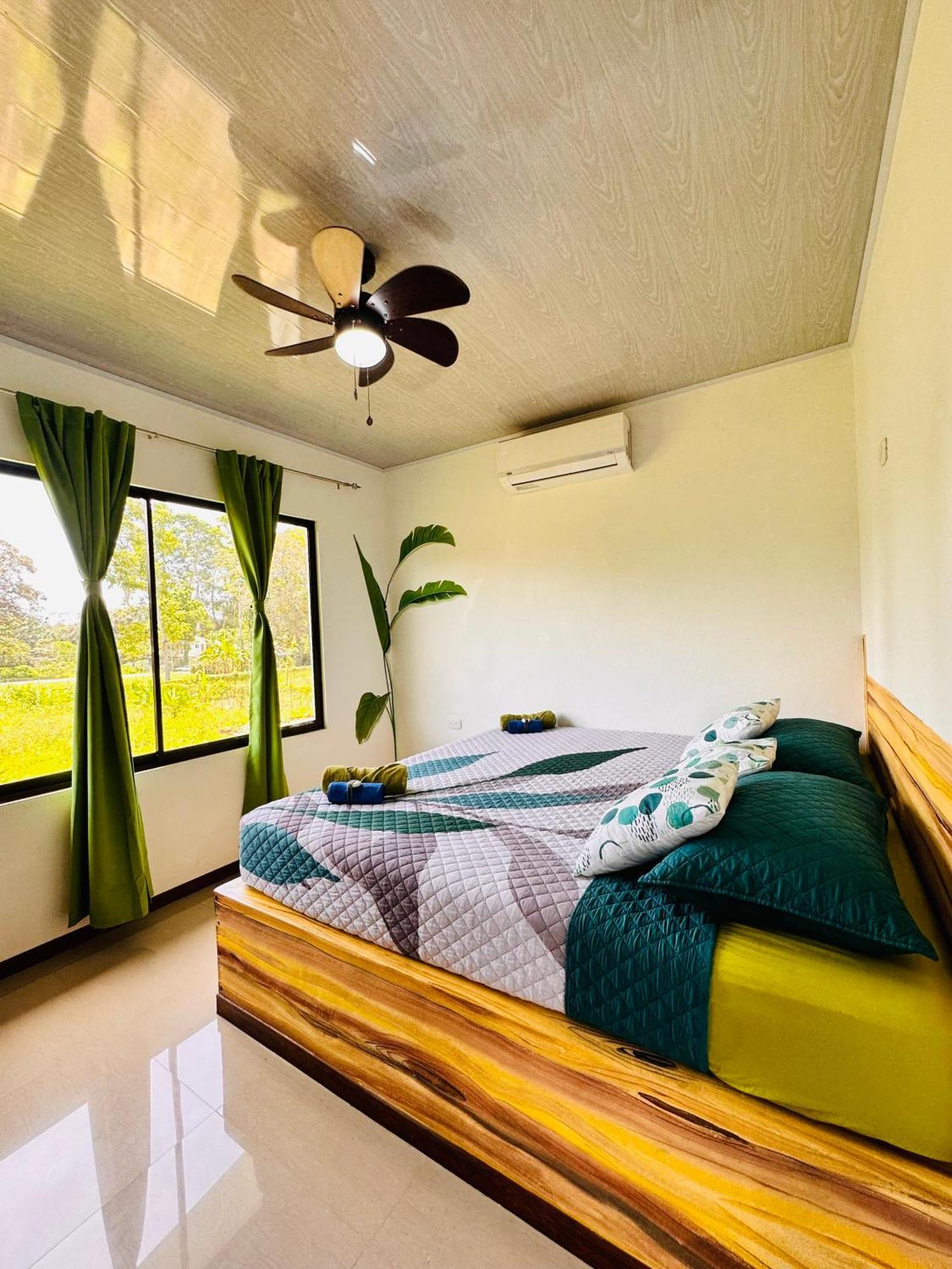 Oso Perezoso Pool Villa Puerto Viejo de Talamanca Экстерьер фото