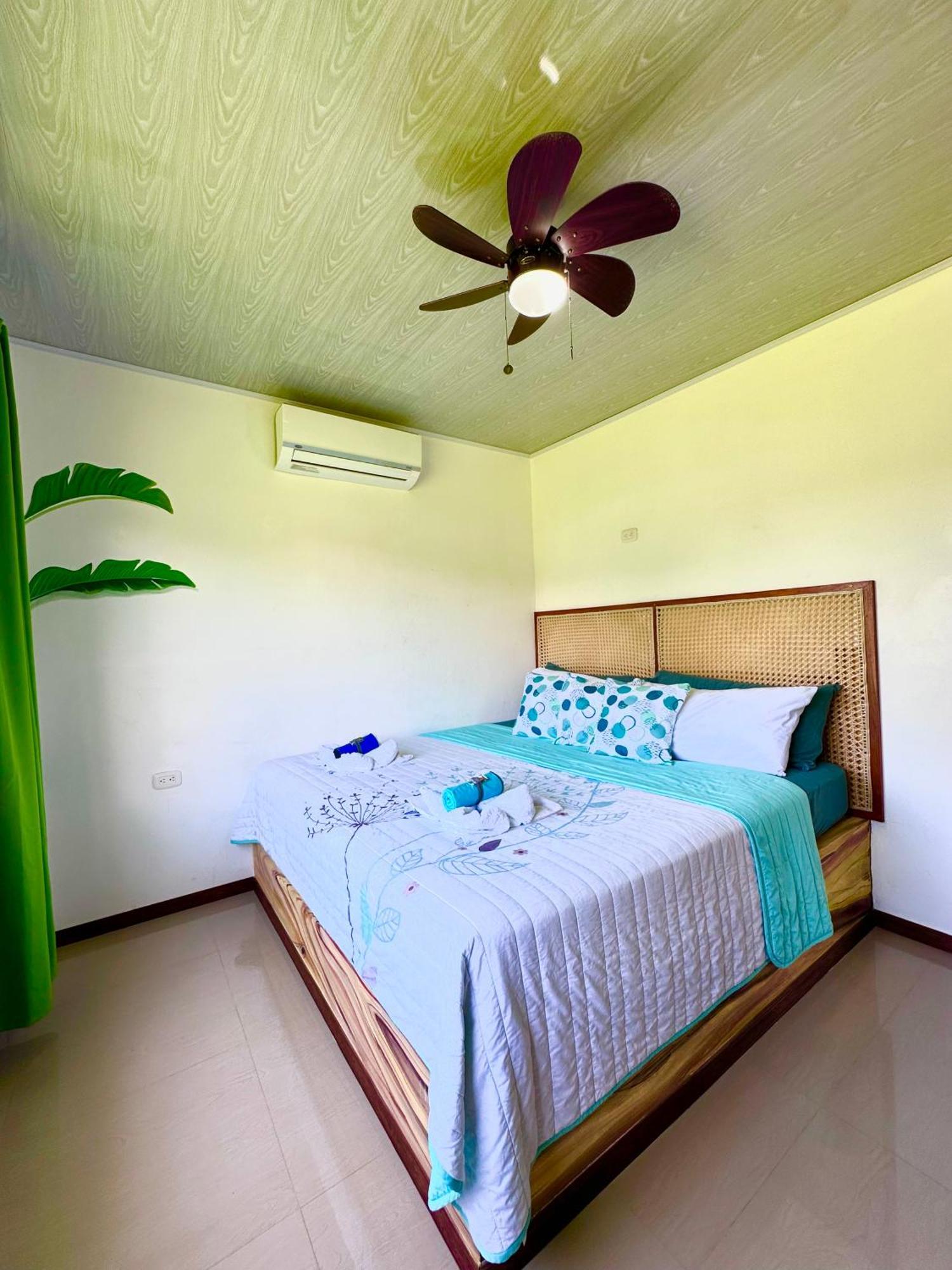 Oso Perezoso Pool Villa Puerto Viejo de Talamanca Экстерьер фото